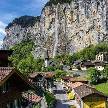 Lauterbrunnen Staubbach Beautiful Waterfall Apartment Exterior photo