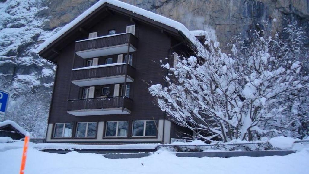 Lauterbrunnen Staubbach Beautiful Waterfall Apartment Exterior photo
